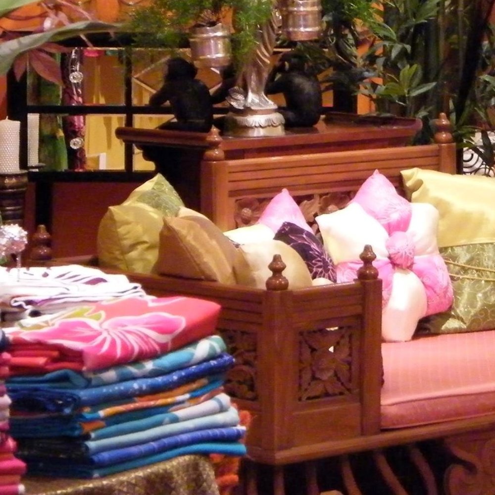 Posh Divas - Picture 6 of 8